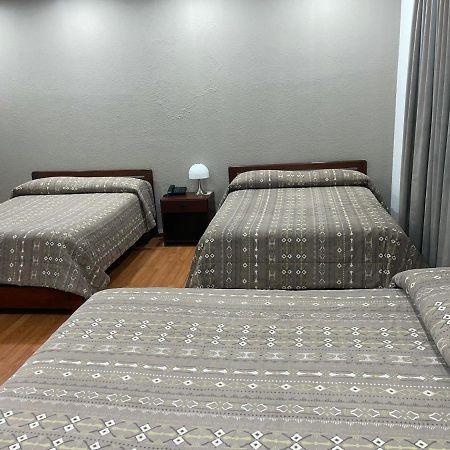 Alston Inn Hotel กีโต ภายนอก รูปภาพ