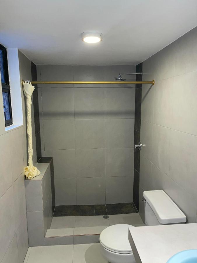 Alston Inn Hotel กีโต ภายนอก รูปภาพ