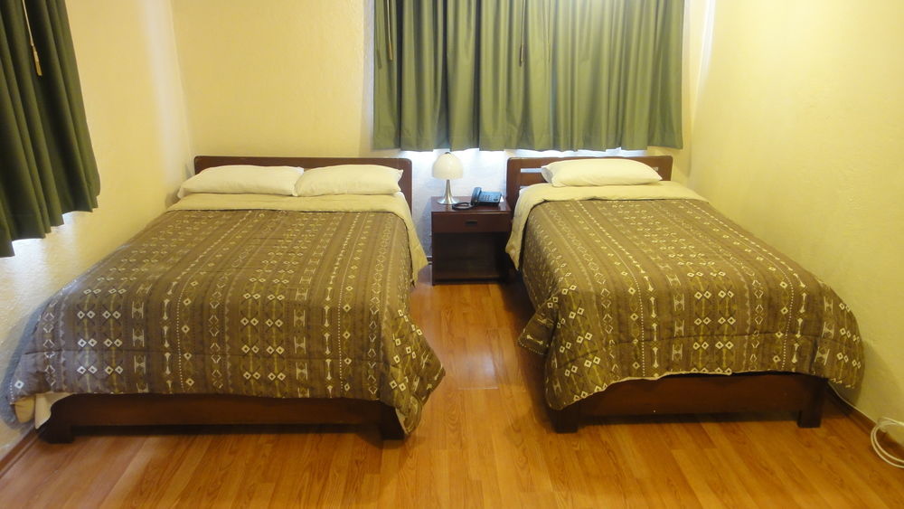 Alston Inn Hotel กีโต ภายนอก รูปภาพ